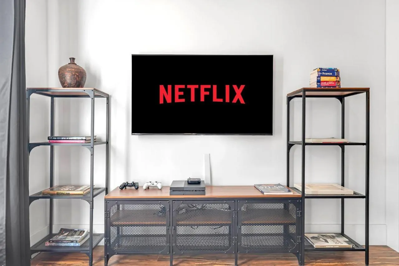 Amazing Fully Renovated Apartment On Queen St. Toronto